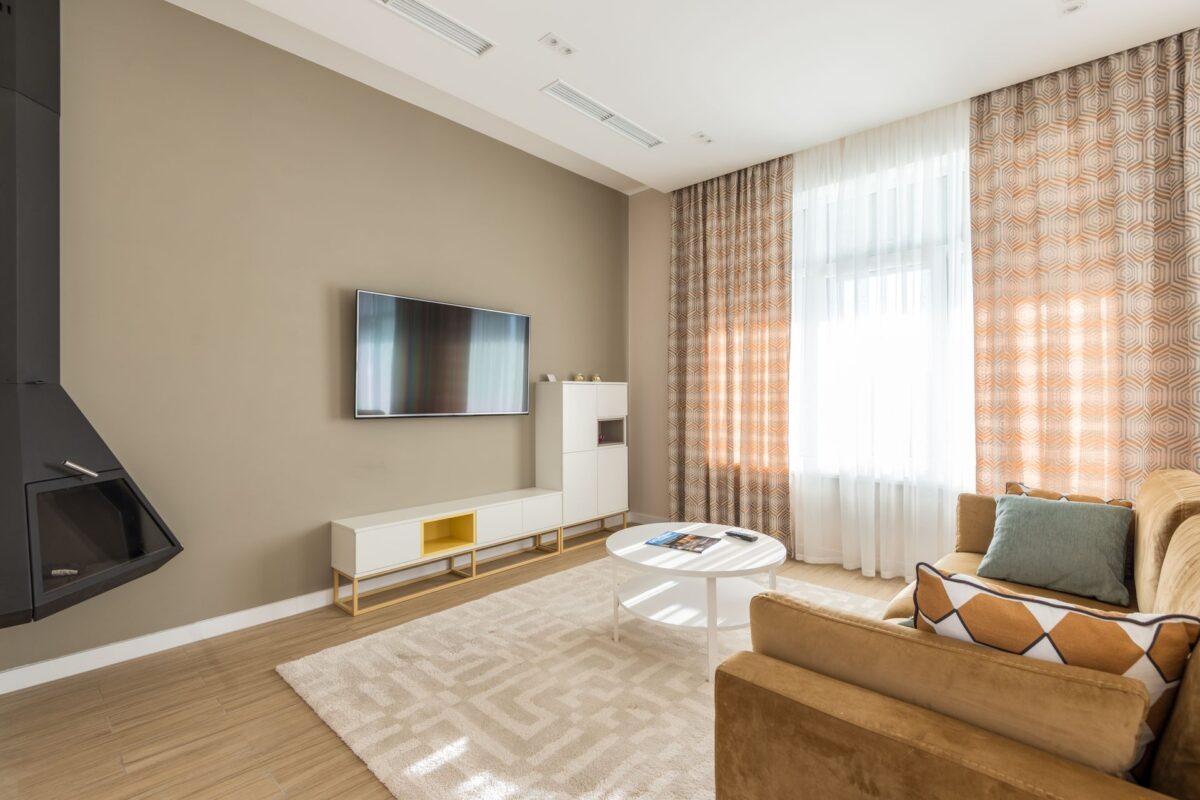 Rideaux : choisir le tissu à la lumière de son intérieur